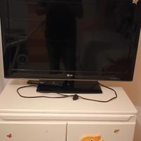 televisione 32 lg smart TV 