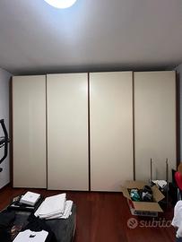 Armadio ante scorrevoli