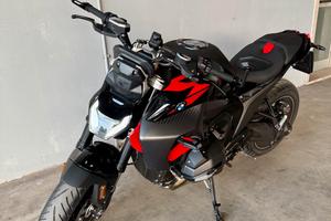 R1300R