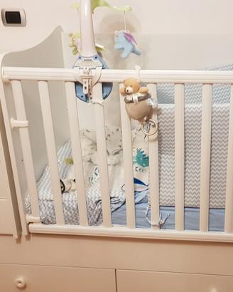 Lettino bimbi che si trasforma in letto