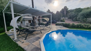 Villa con piscina a Siracusa/Fontane Bianche