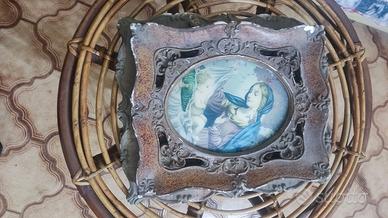 Madonna con cornice in gesso vintage