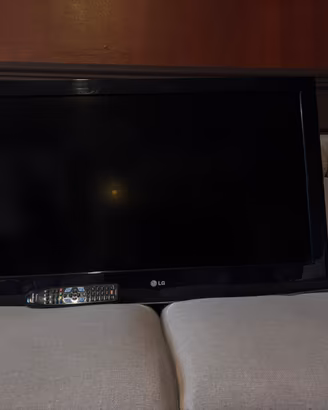 TV LG 37” funzionante – Perfette condizioni