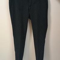 pantaloni eleganti blu a pois bianchi
