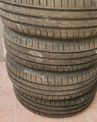 Gomme macchina