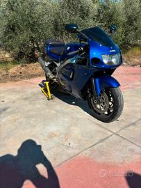 Moto gsxr 600