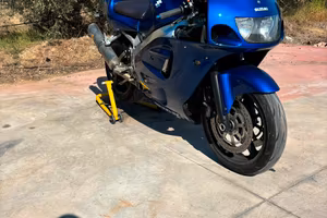 Moto gsxr 600