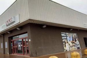 Immobile in asta di 1991 m² con 1 locale a San Gio