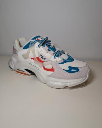 MARCELO BURLON: Scarpa Fila Fusion 