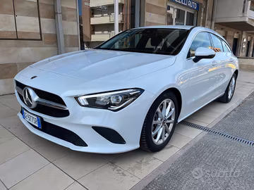 Mercedes-benz CLA 180 d Automatic Shooting Brake B