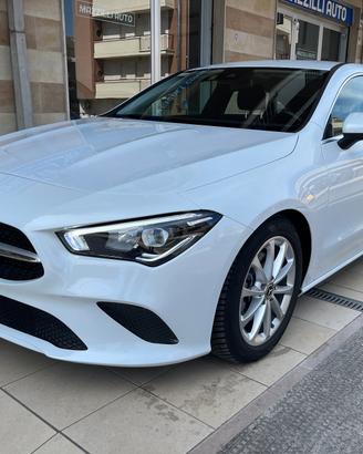 Mercedes-benz CLA 180 d Automatic Shooting Brake B