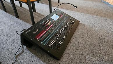 mixer digitale Allen & Heath QU‑32