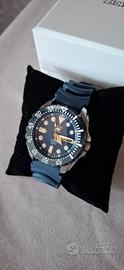 Orologio Seiko 5 Sports "Baby Monster" nuovo 