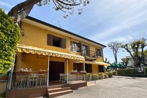 COMPLESSO A DESENZANO DEL GARDA
