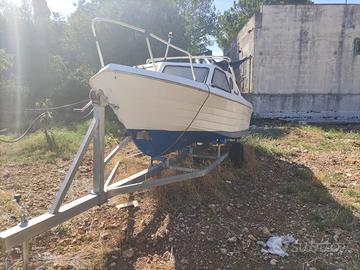 Barca semicabinata gobbi 5.50m