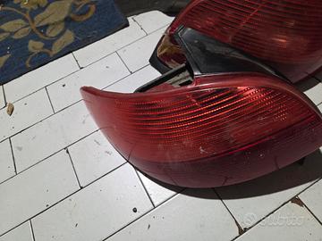fanali faro fari posteriore peugeot 206 