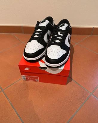 Nike dunk low black and white panda