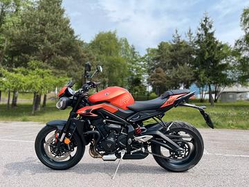 Triumph Street Triple 765