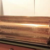Fioriera Vintage in Ottone Martellato – Portavaso 