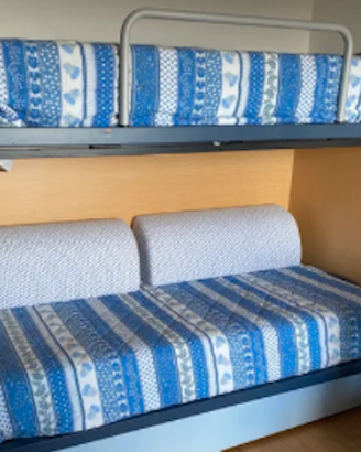 letto a castello ponte della CIA INTERNATIONAL