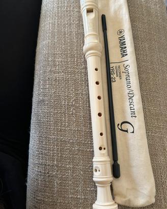 flauto dolce yamaha yrs-23