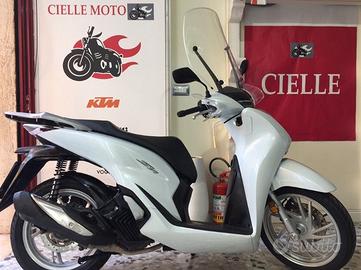 Honda SH 150 (PREZZO BOMBA solo fine febbraio) N.B