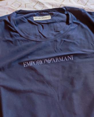 T-shirt Emporio Armani blu con strisce taglia M/l