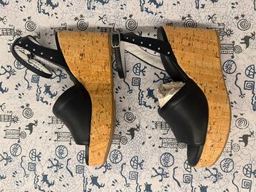 Sandali Nero Giardini in pelle nero