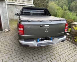 Auto Mitsubishi