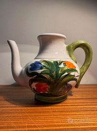 Brocca Ornamentale a Rilievo