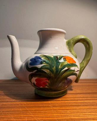 Brocca Ornamentale a Rilievo