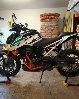 KTM DUKE 390