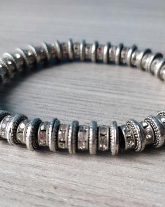 Braccialetto metallo perline charms