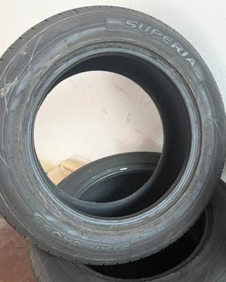 Pleumatici n.4 n. 235/60/18