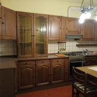 Cucina in legno completa