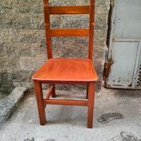 Sedie in legno. 