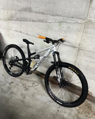 Canyon Spectral AL 5 29