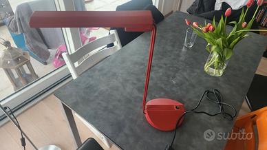 Lampada da tavolo Flu 1982