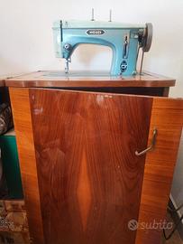 Macchina da cucire funzionante Weiber