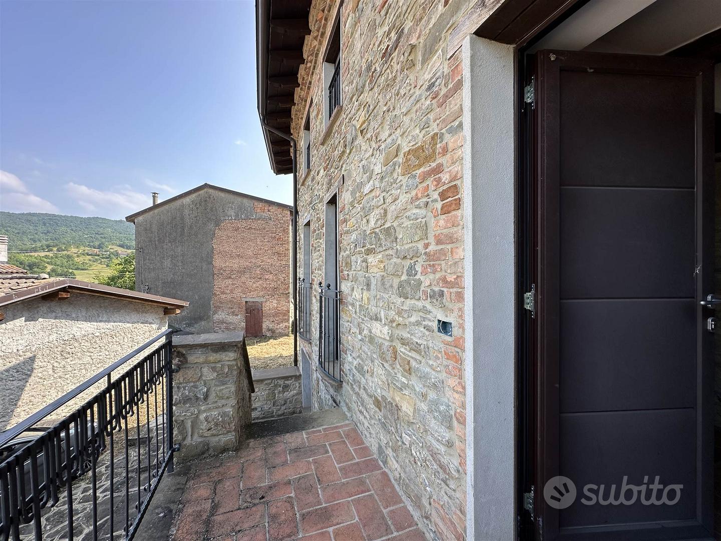 Rif.2460RC71298| rustico lugagnano val d'arda - Vista 5