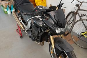 KAWASAKI Z1000 + NINJA ZX-6R