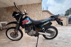 Suzuki dr 650 e suzuki dr 650 rs