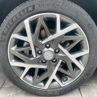 4 gomme estive Michelin 225/45 R18