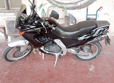 Aprilia pegaso 650