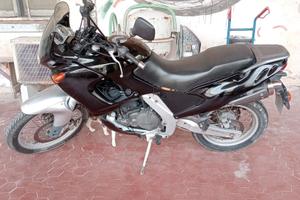 Aprilia pegaso 650