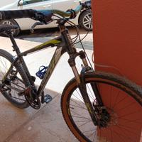  bicicletta GIANT