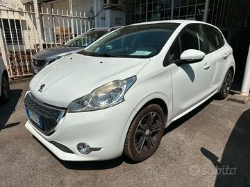 Peugeot 208 1.4 HDi 68 CV 5 porte Active