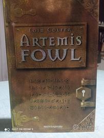 Libro "Artemis Fowl" di Eoin Colfer