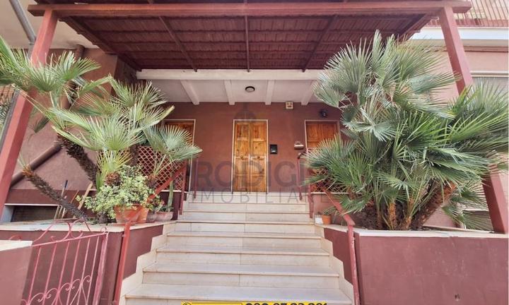 Appartamento con giardino e box a Terlizzi