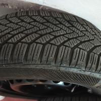 Mercedes Classe A -Treno di gomme con cerchi